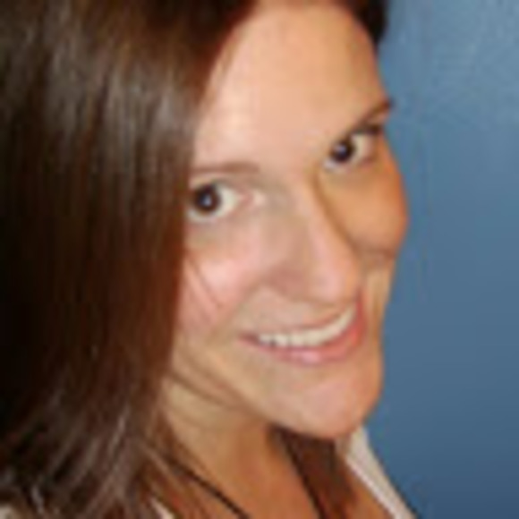 Meet your Posher, Renee - Picture 1 of 1